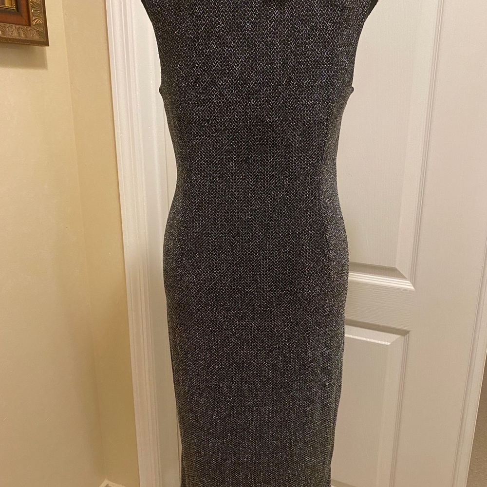 Dress - Picture 2 of 6